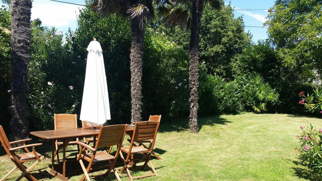 Holiday House Altea Banjole Phòng bức ảnh