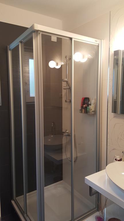 Holiday House Altea Banjole Ngoại thất bức ảnh